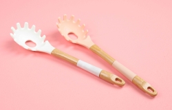 Silikon Makarna Kaşık - arow